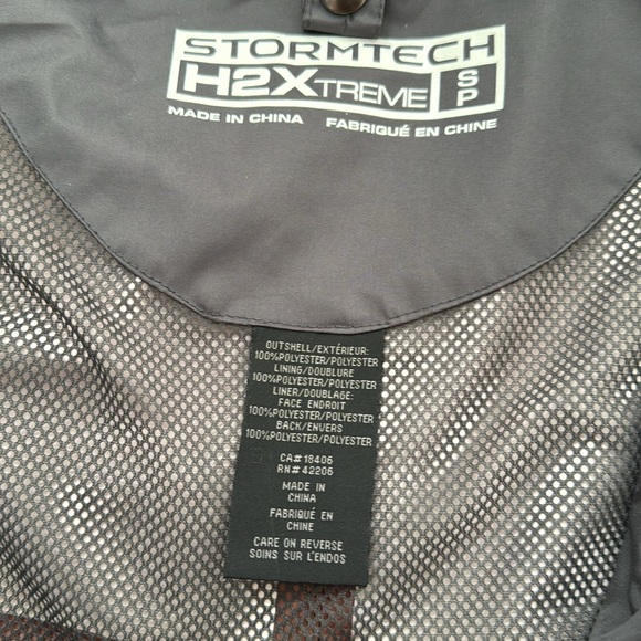 Used Waterproof Jacket Women’s S - Picture 3 of 4